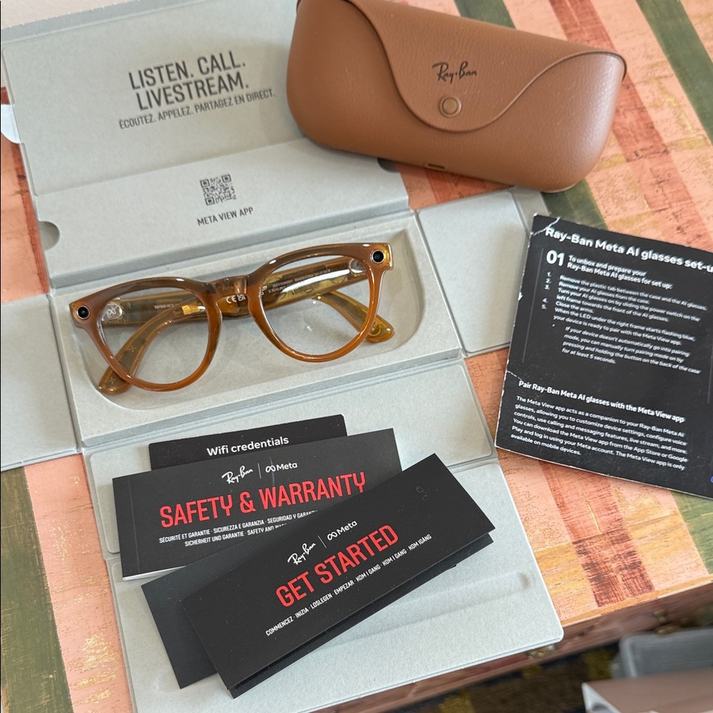 Meta Ray-Ban Glasses with Camera